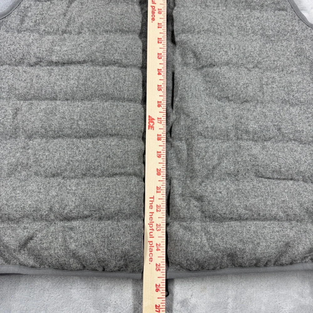 COLLARS & CO Regent Reversible Quilted Wool Vest Mens M Heathered Gray NWOT